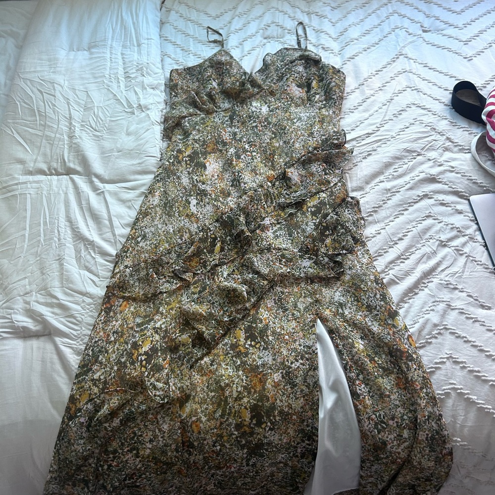 Floral Ruffle Maxi Dress - Picture 3 of 4